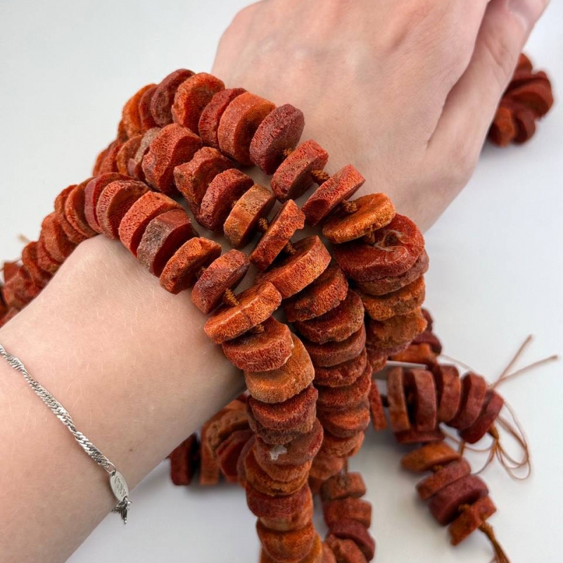 Коралл натуральный красного моря размер бусин 5*18мм